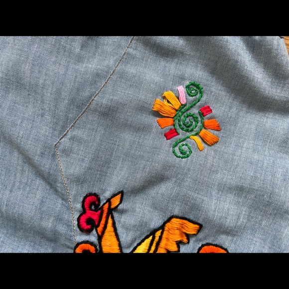 Rare 1970s Vintage Levi's Embroidered Chambray Shirt Unisex - Picture 5 of 9